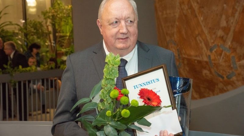 Professor Enn Loigu pälvis EVEL-i Elutöö auhinna